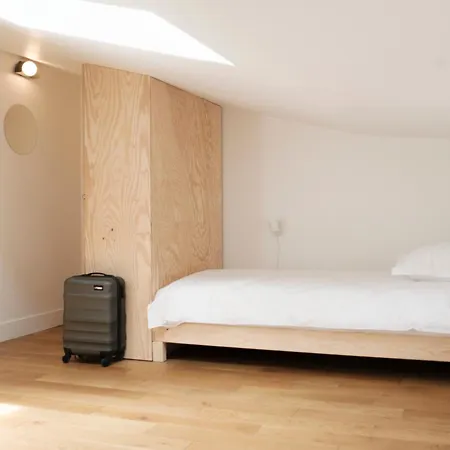 ホステル Casa Champgil