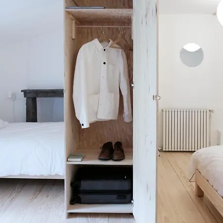 Hostal Casa Champgil *