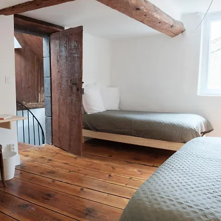 Auberge de jeunesse Casa Champgil *