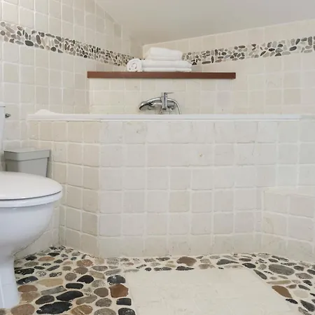 Casa Champgil Hostal